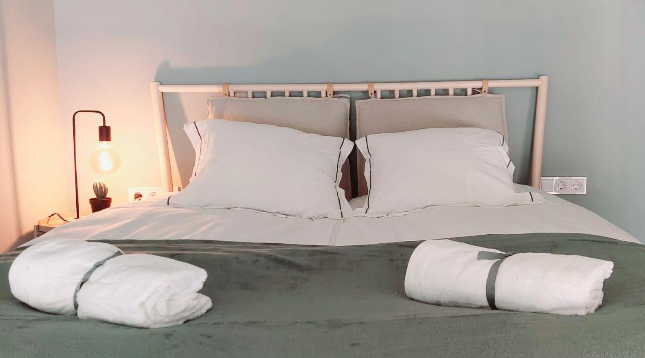 A+ Budapest Downtown Apartments Akacfa Bagian luar foto
